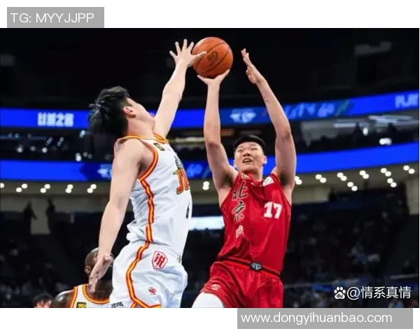 季后赛激战正酣各队拼劲力全开谁能最终登顶称霸赛季